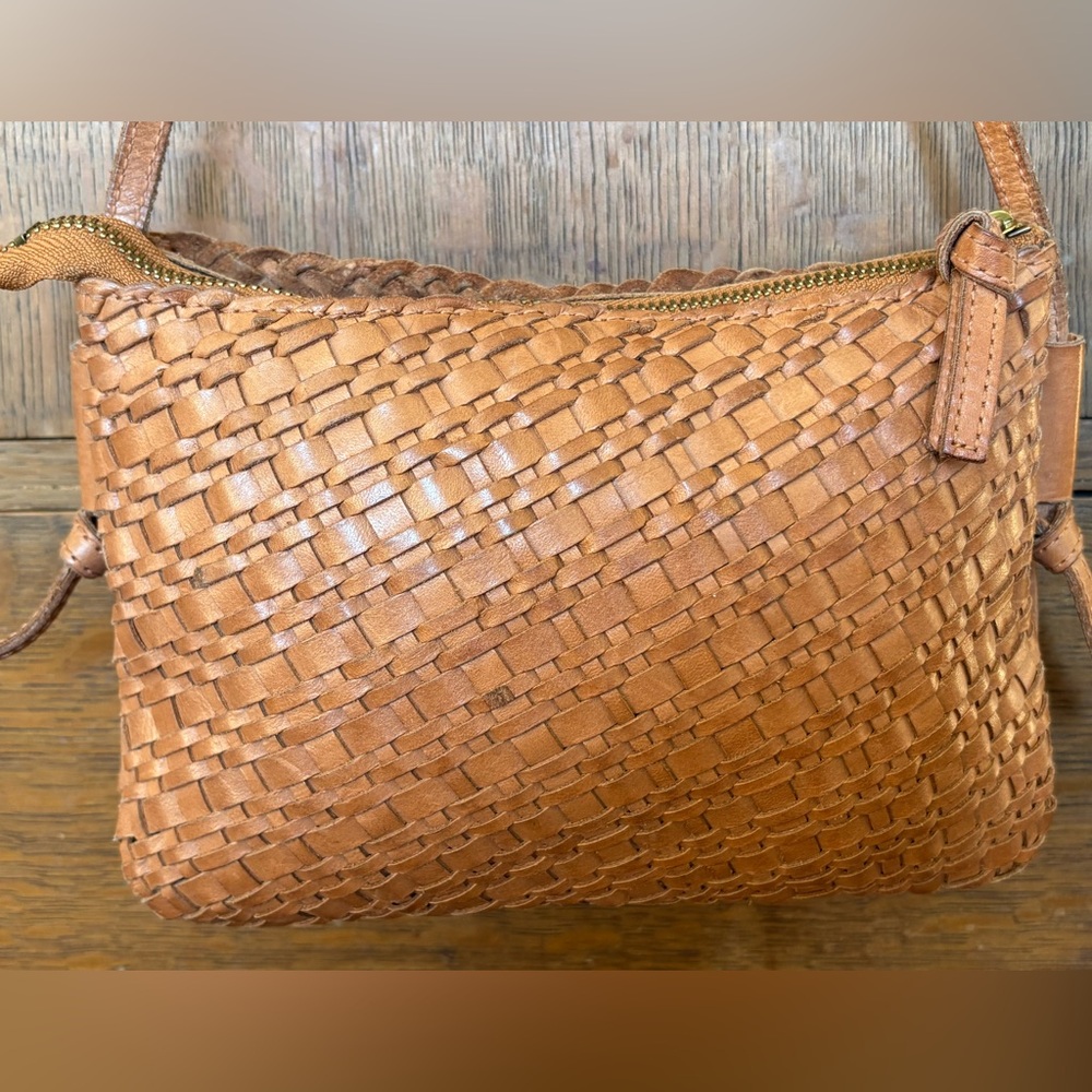 Madewell The Knotted Woven leather Crossbody bag, camel tan color - Picture 10 of 15